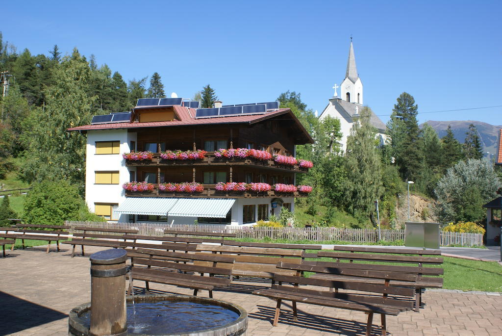 Gasthof Hirschen Wenns Exteriör bild