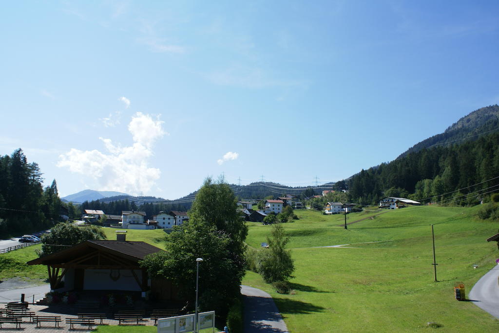 Gasthof Hirschen Wenns Exteriör bild