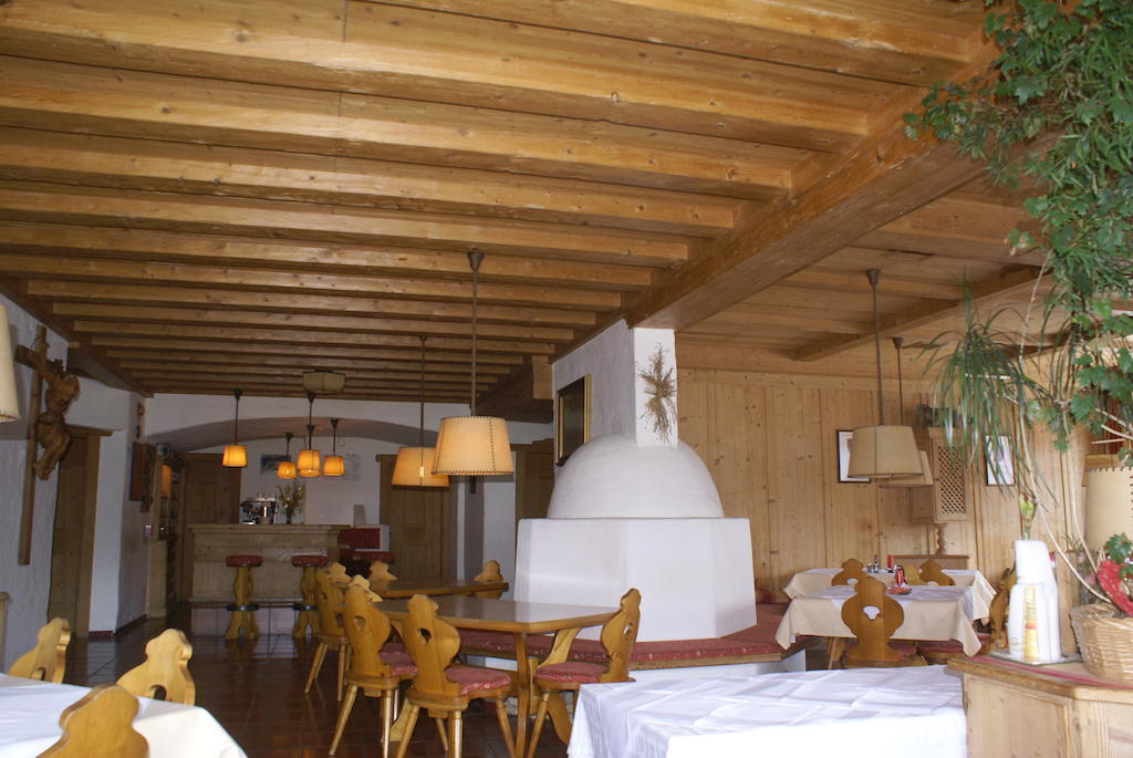 Gasthof Hirschen Wenns Exteriör bild